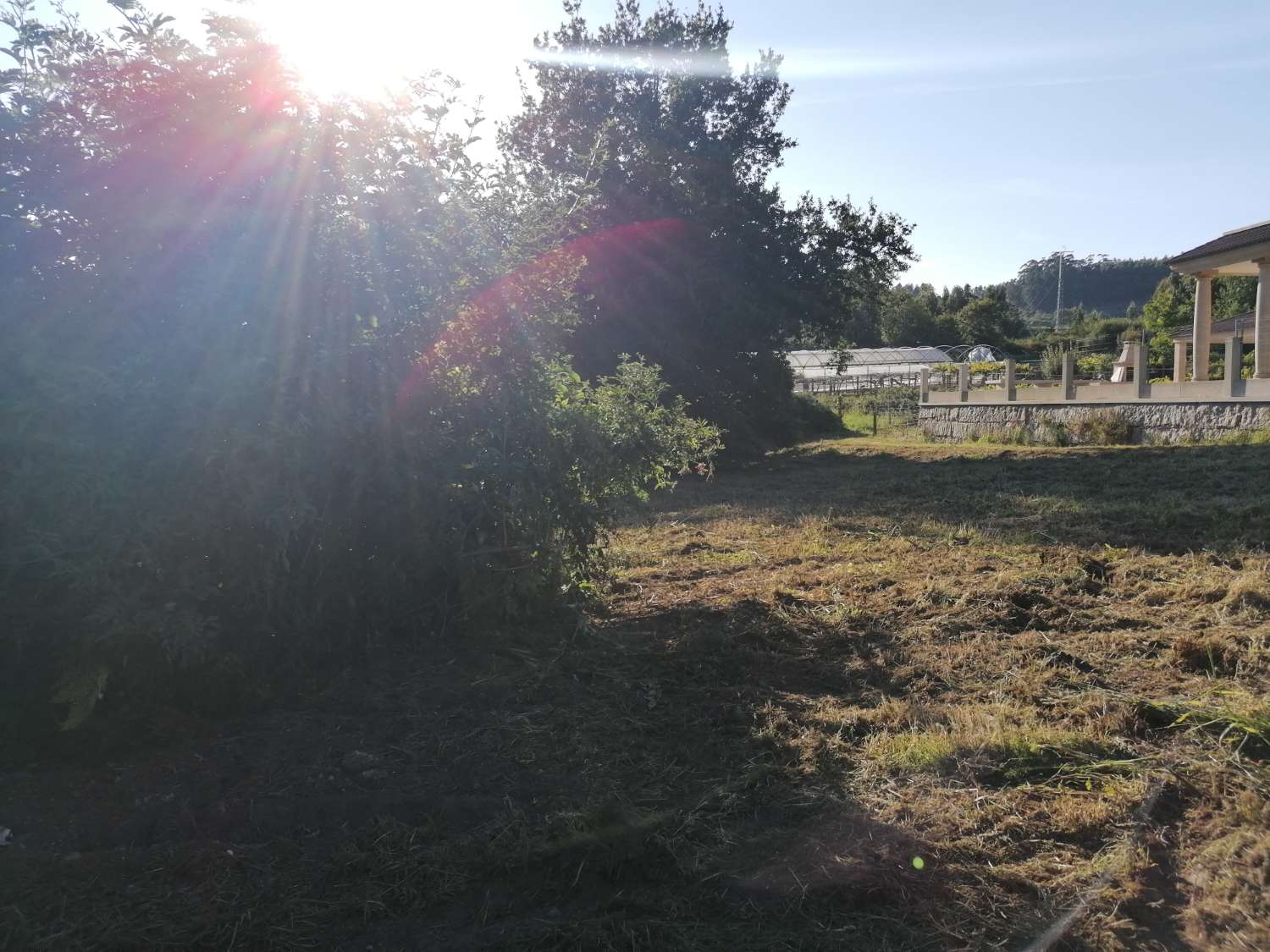 Finca-terrain à Sanxenxo avec vue sur la mer...