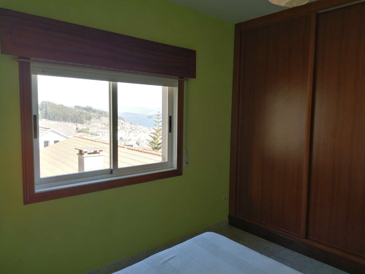 Sanxenxo: Dorron: rent all year, € 450 per month...