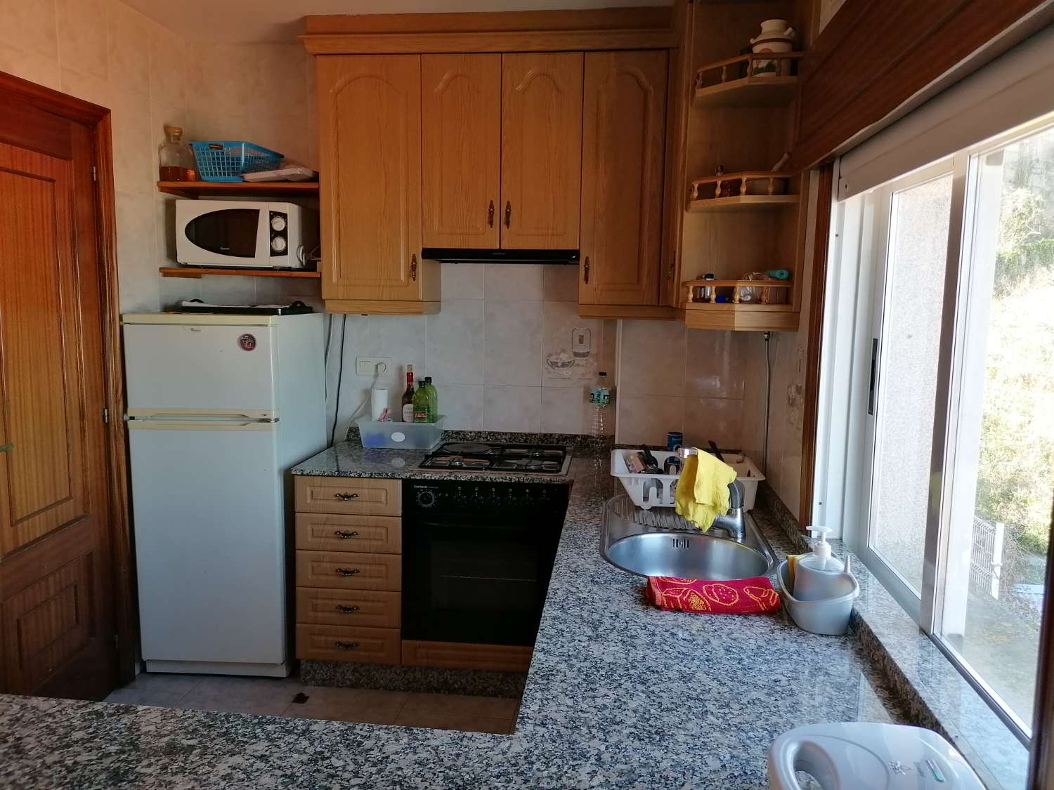 Sanxenxo: Dorron: affitto tutto l'anno, € 450 al mese...