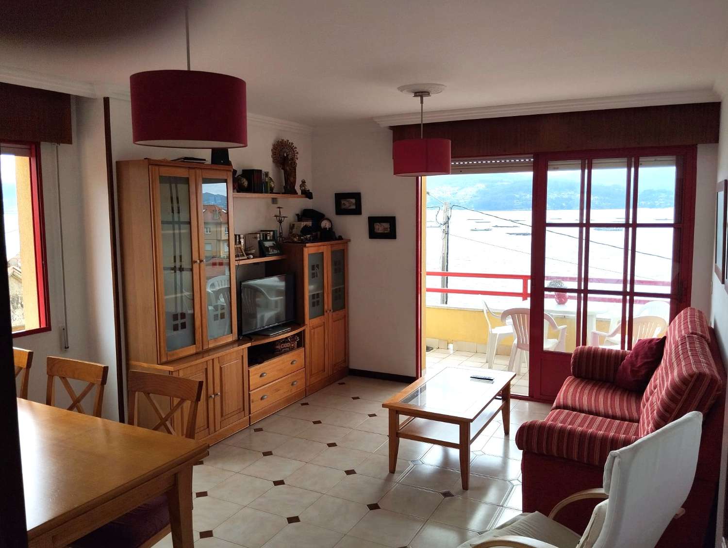 Раксо: A7099: Пойо... Великолепный дом с видом на море... с видом на Риа-де-Понтеведра...