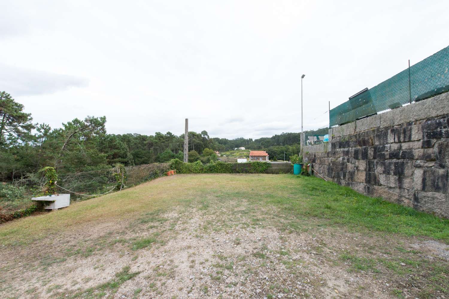 São Vicente do Grove: Reboredo, magnificent house built in stone, individual....