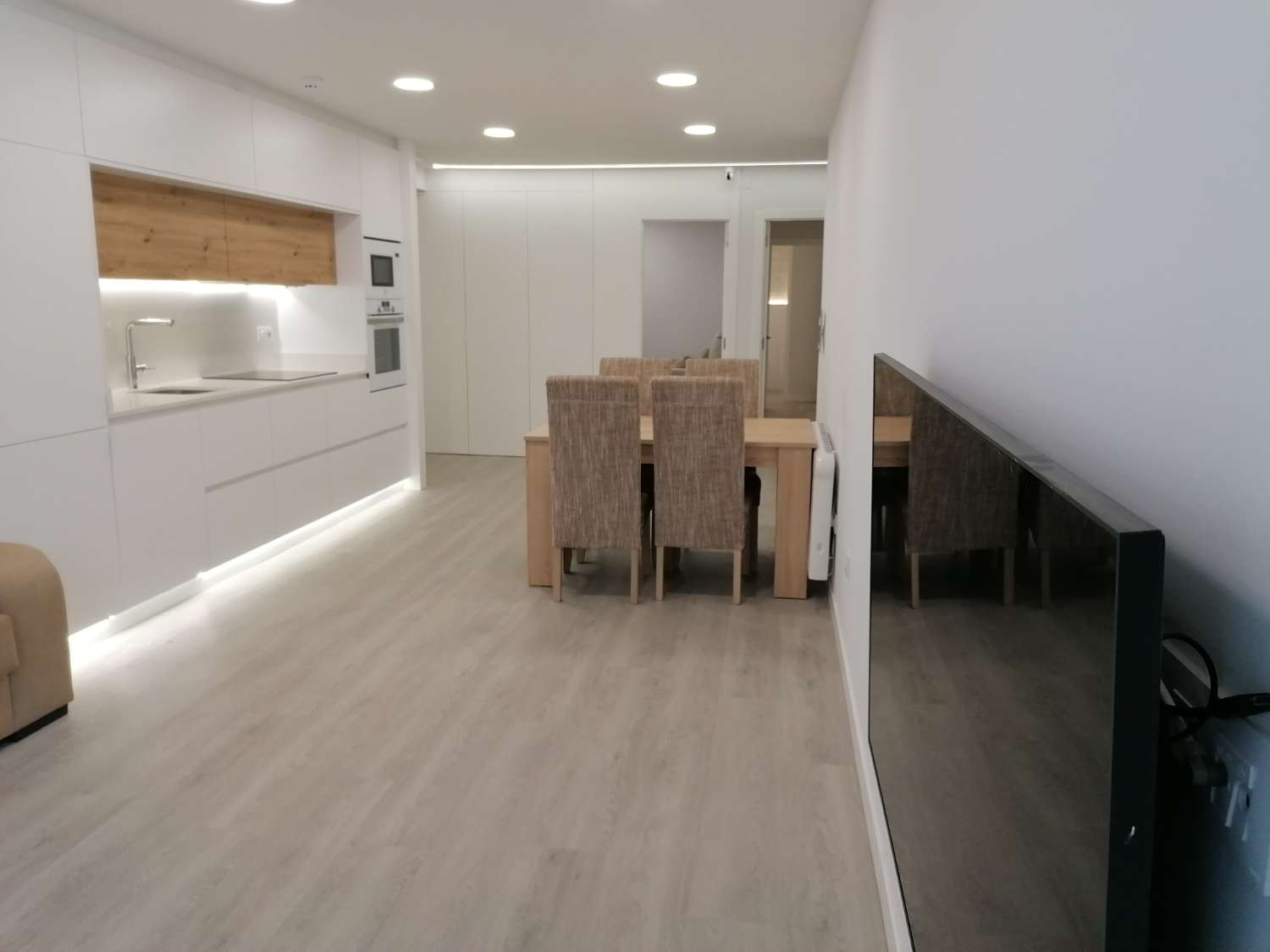 Sanxenxo : Appartement entièrement rénové avec domotique, venez le voir...