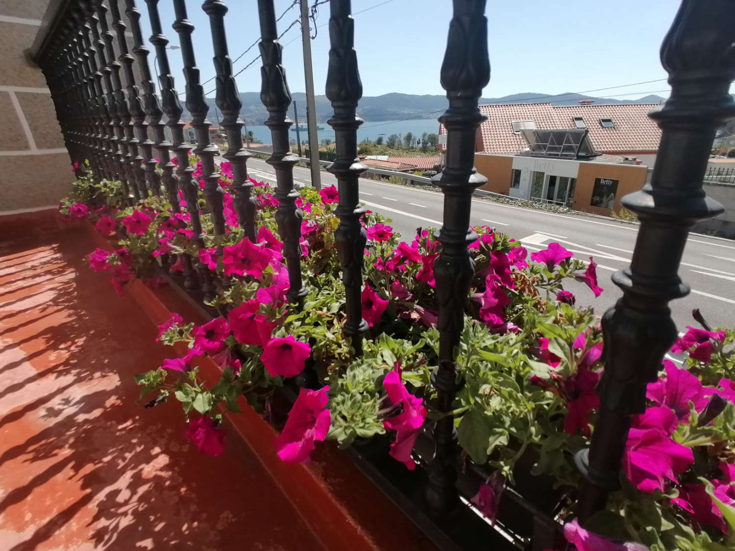 Sanxenxo: Dorron, a charming house a few steps from the sea...