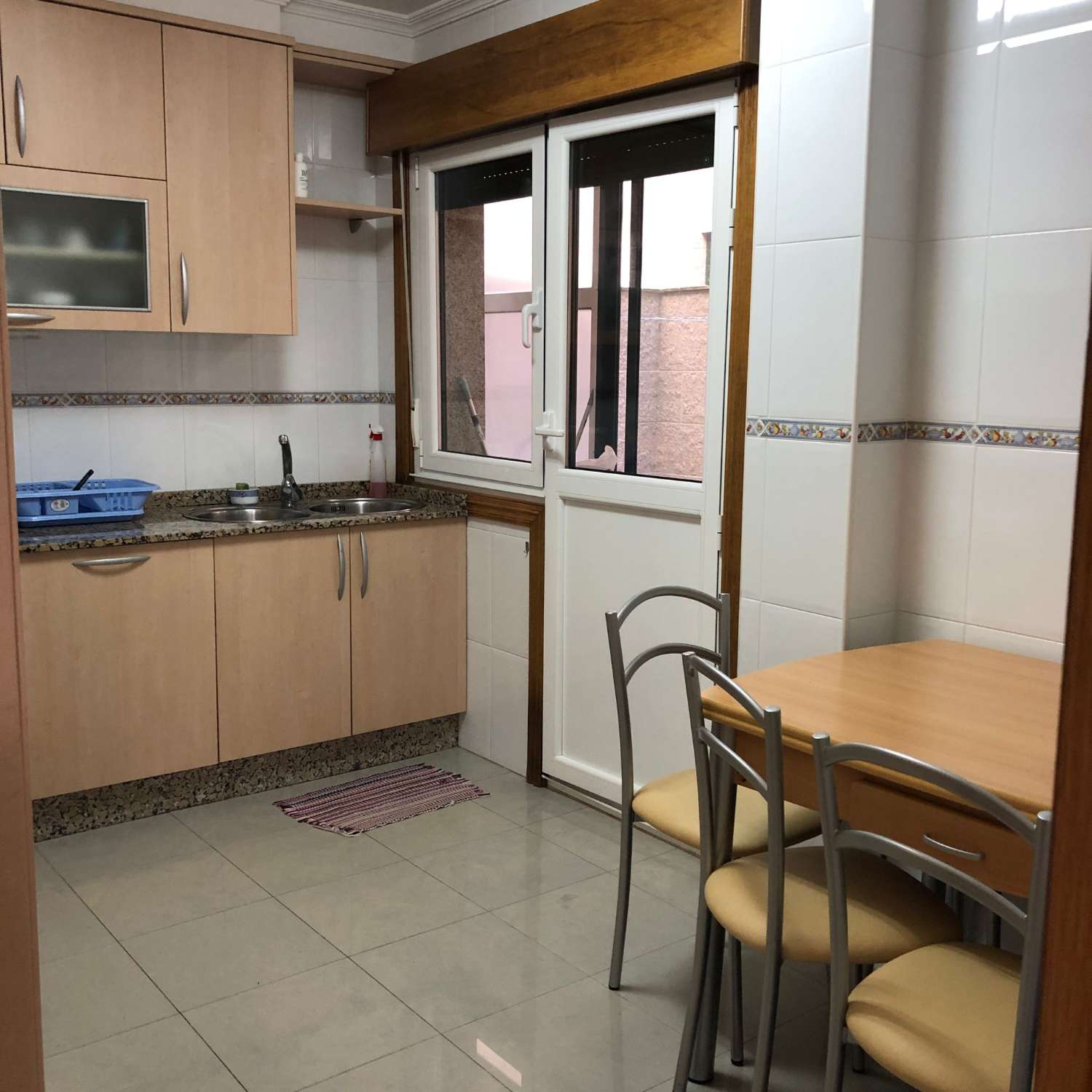 Sanxenxo: vivienda de alquiler para todo el año. Renta 500€ mensuales.