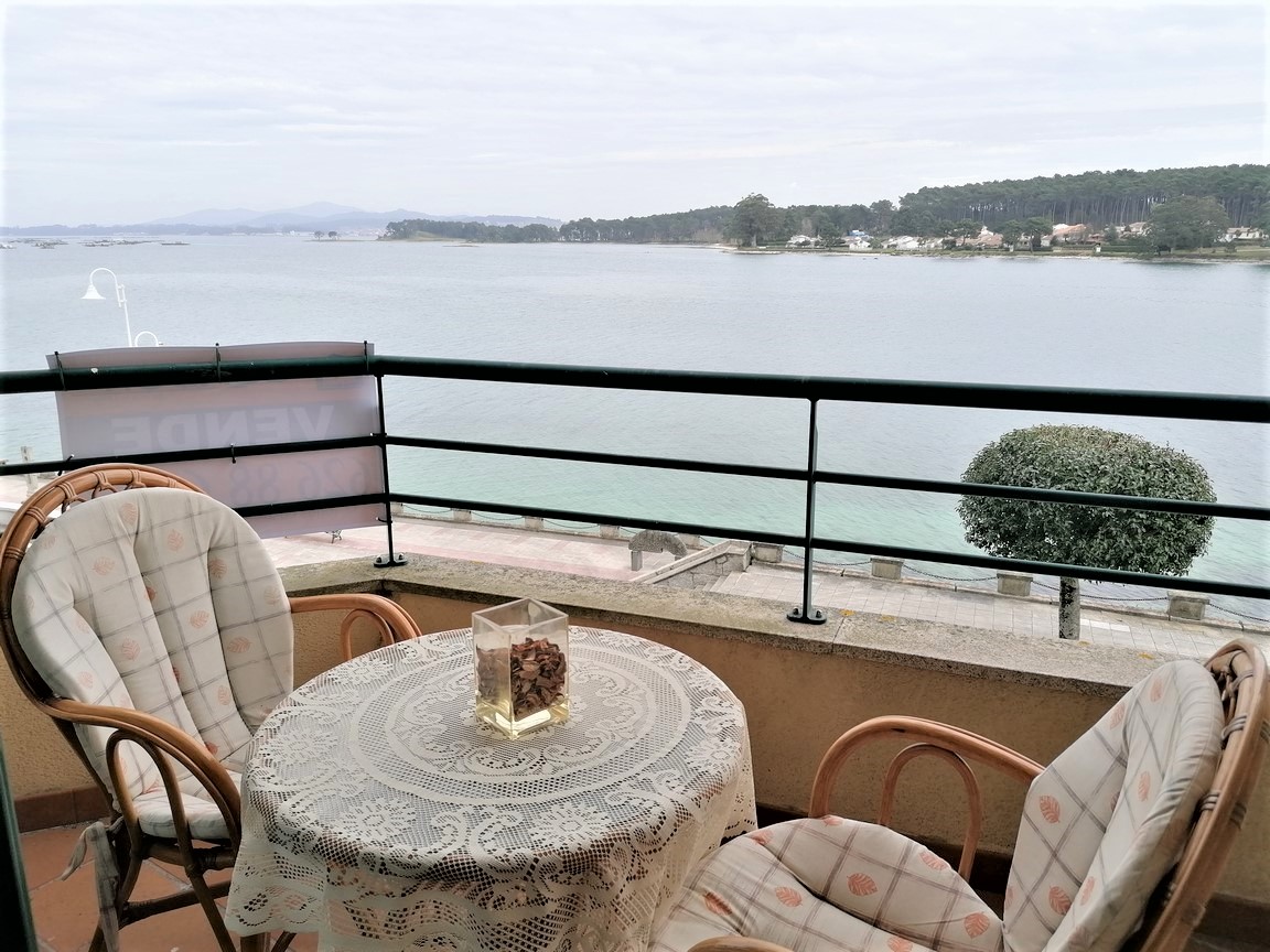 O Grove: Appartement met terras, gemeenschappelijk zwembad, strand aan zee...