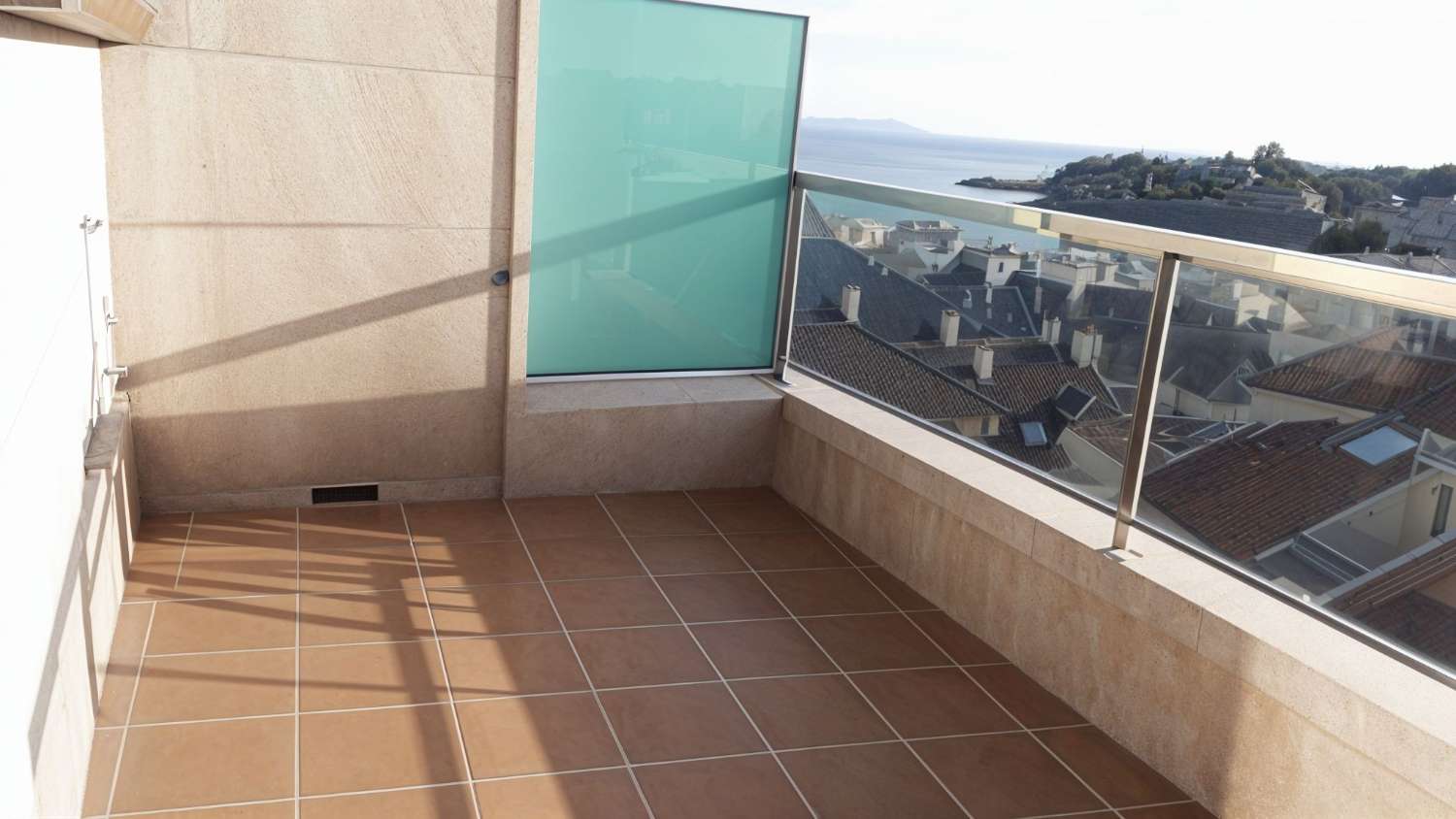 Sanxenxo : A7226 : Magnifique penthouse avec terrasse, vue incroyable sur la mer...