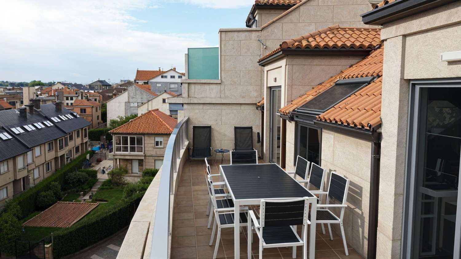 Sanxenxo : A7226 : Magnifique penthouse avec terrasse, vue incroyable sur la mer...