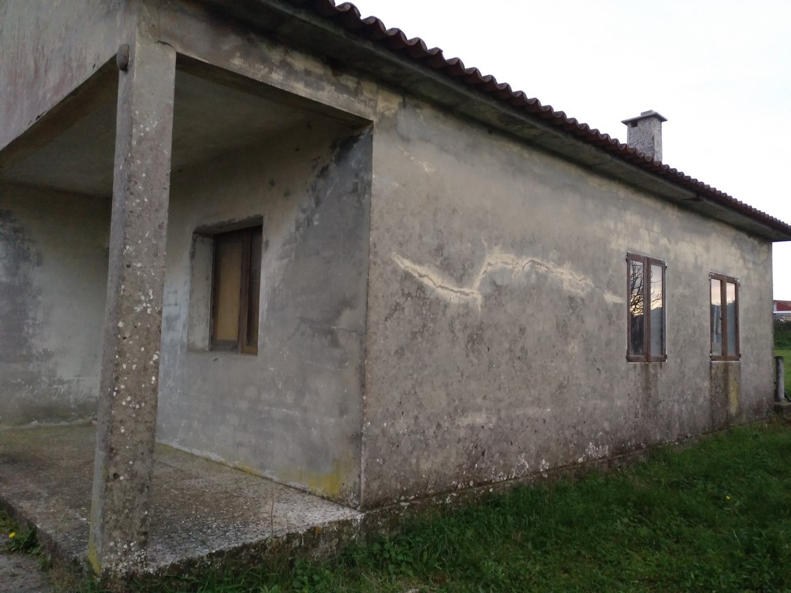 Sanxenxo: Villalonga, casa con finca en primera linea de mar....